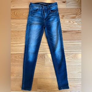 Like-New American Eagle Outfitters Jeans